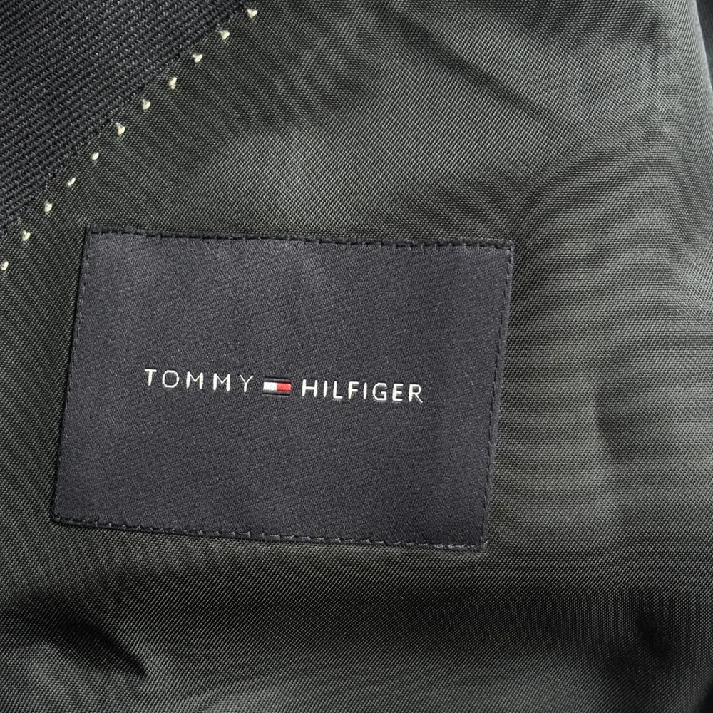Tommy Hilfiger Blazer Mens 42R Navy Blue Silk Wool Blend Gold Crest Buttons